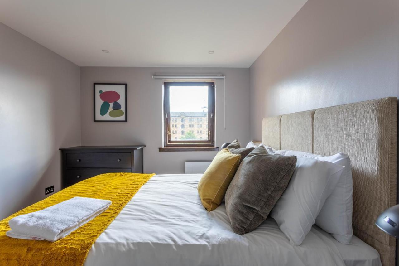 Stunning 1 Bed Merchant City Apartment With Parking Glasgow Bagian luar foto